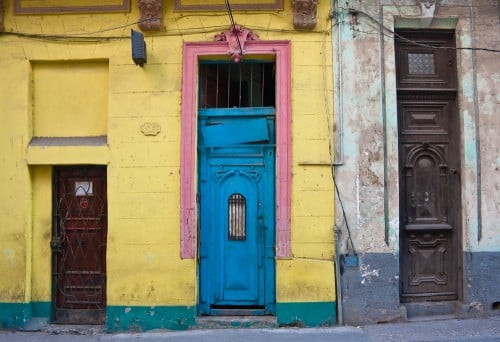 Havana VIP door Tips for Travelers to Cuba